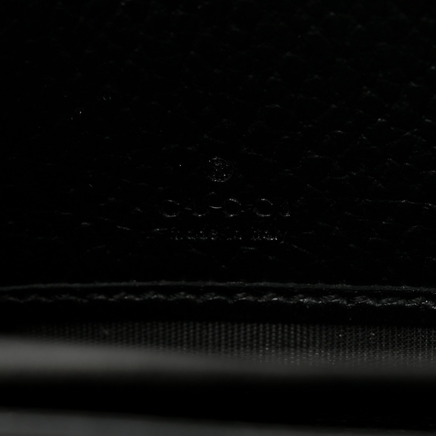Dollar Calfskin GG Supreme Monogram GG Marmont Zip Around Wallet Black Beige Ebony