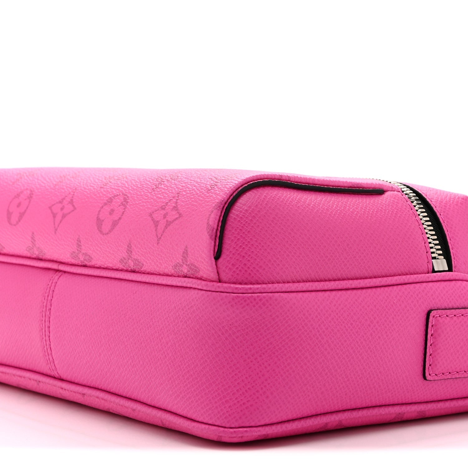 Taigarama Outdoor Messenger Fuchsia
