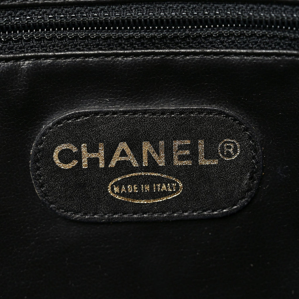 Caviar Large CC Shoulder Bag Black