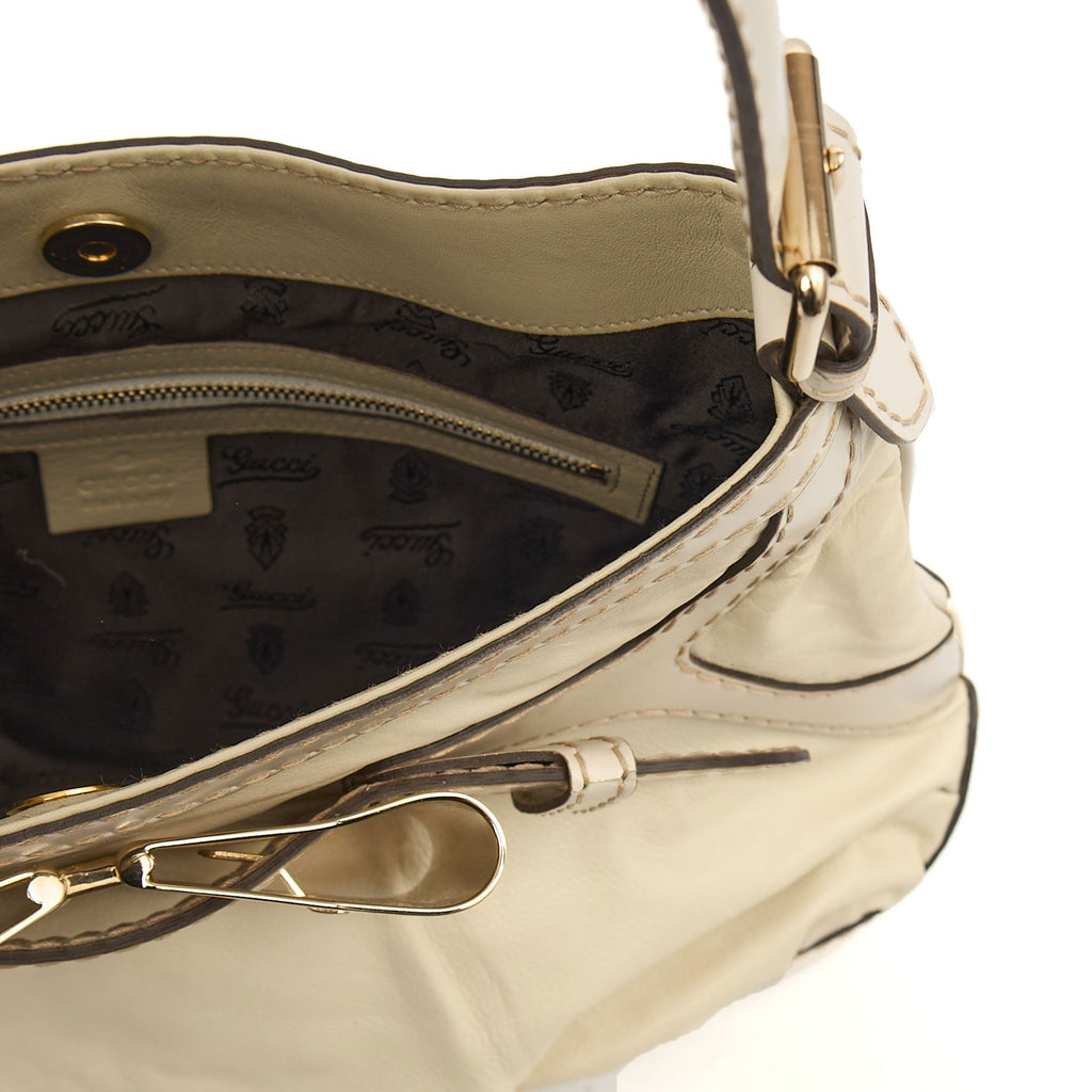 Gucci Tote Hobo in White, Leather
