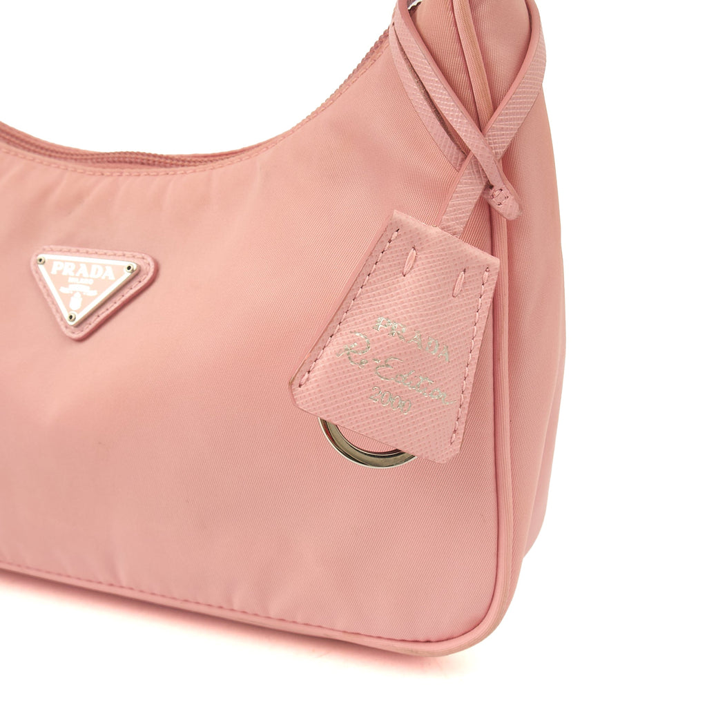 Prada Mini Bag Re-edition 2000 Nylon Mini Bag in Pink, Nylon
