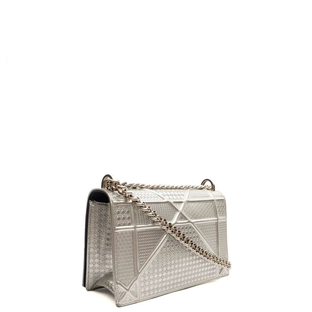Christian Dior Shoulder Bag Diorama - Medium in invalid, Patent Leather