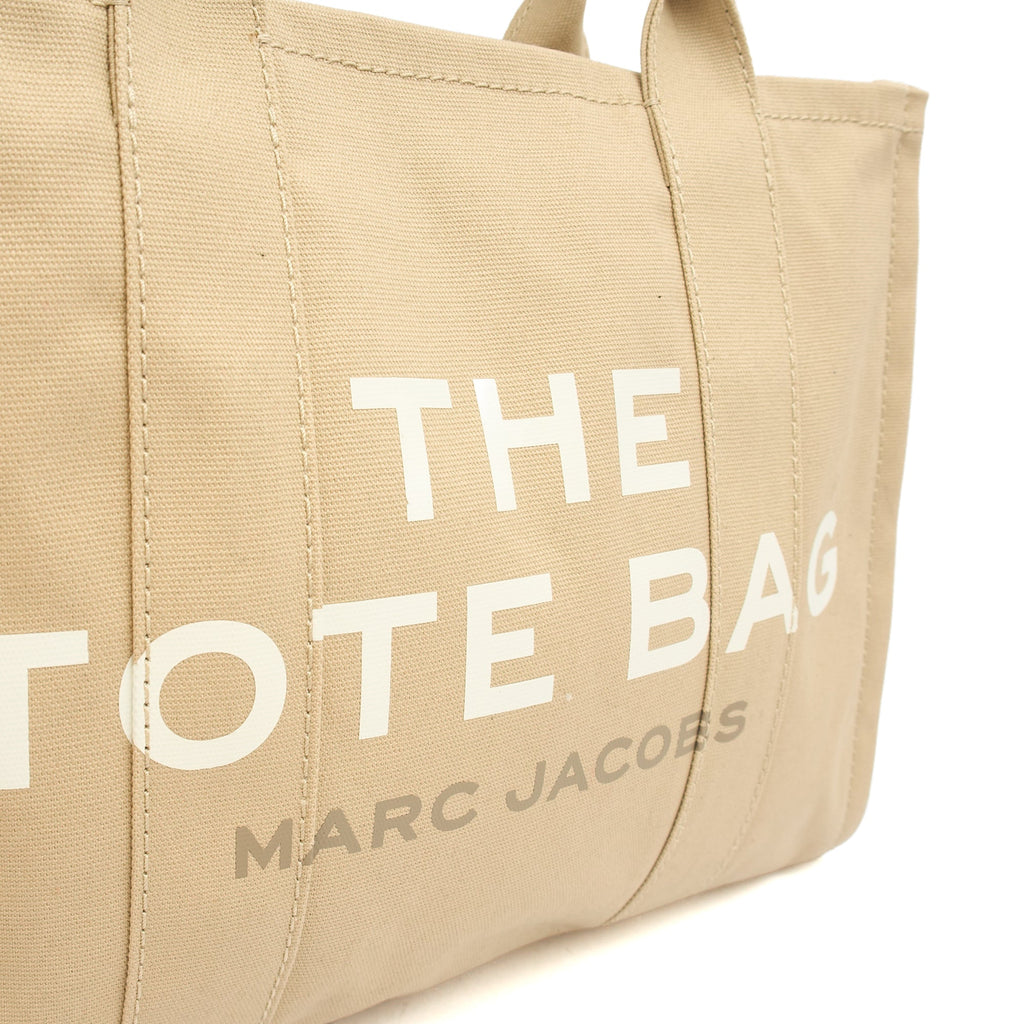 Marc Jacobs Tote The Tote Bag in Neutral, Fabric