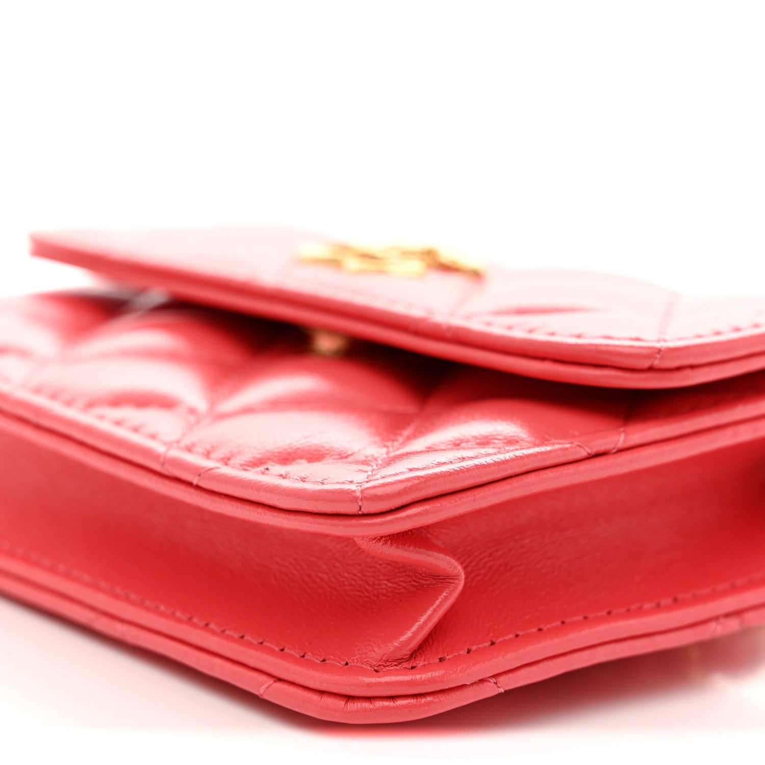 Shiny Lambskin Quilted  Holder On Chain Pink