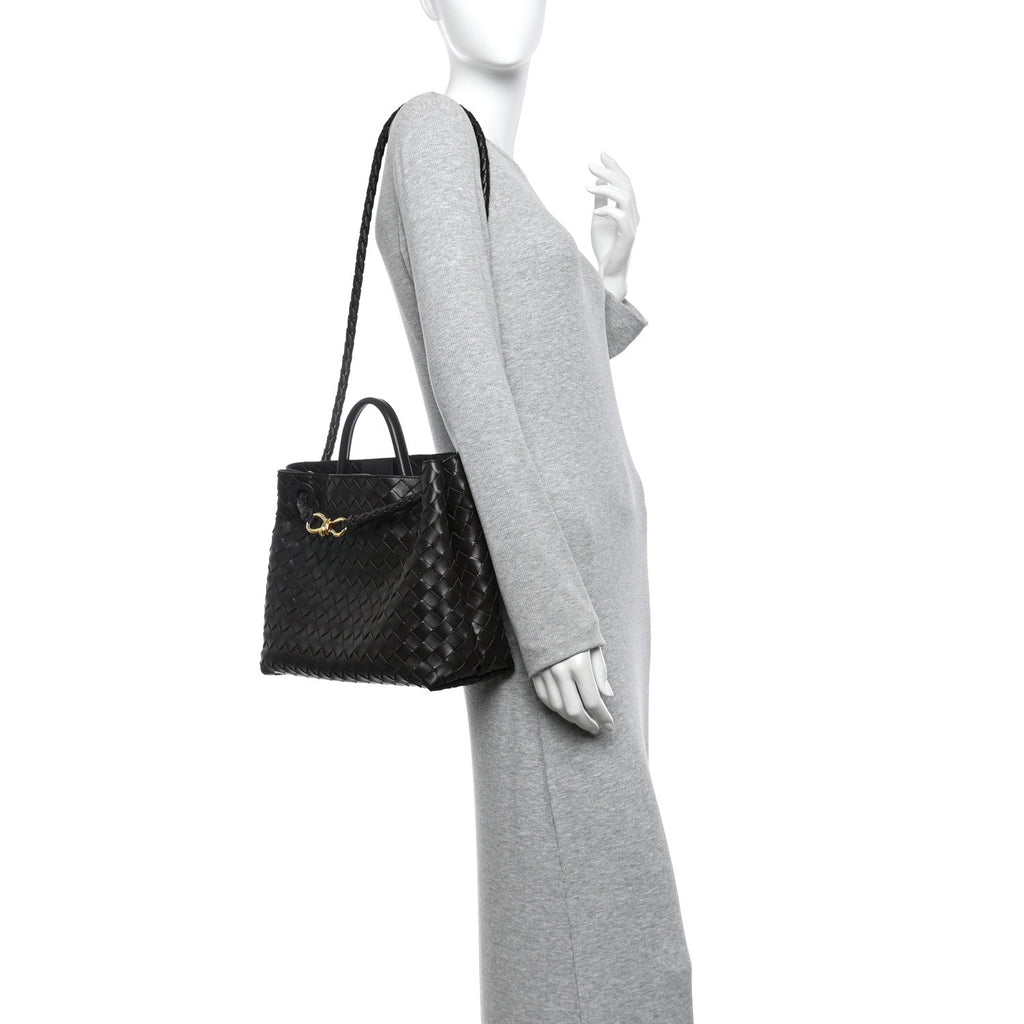 Nappa Intrecciato Medium Andiamo Shoulder Bag Fondant