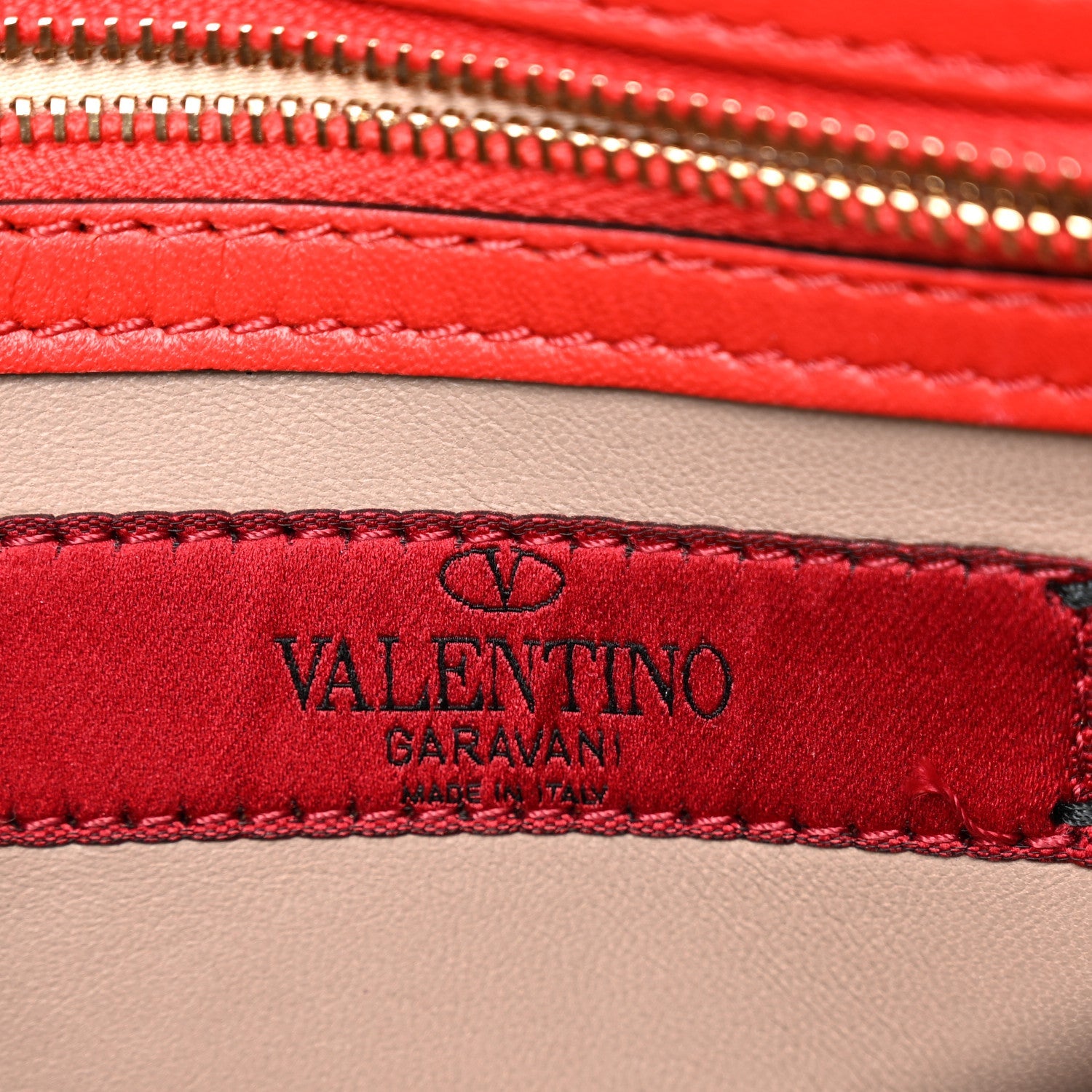 Nappa Rockstud Wristlet Clutch Rosso Valentino