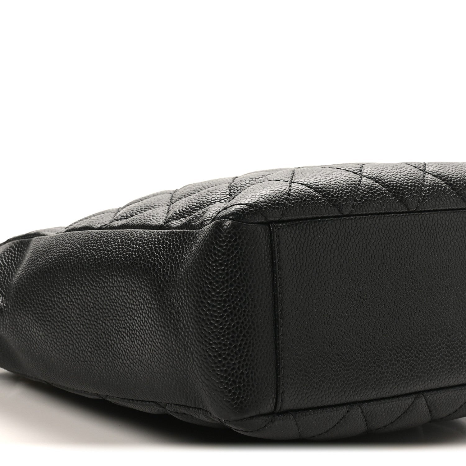Caviar Quilted Petit Shopping Tote PST Black