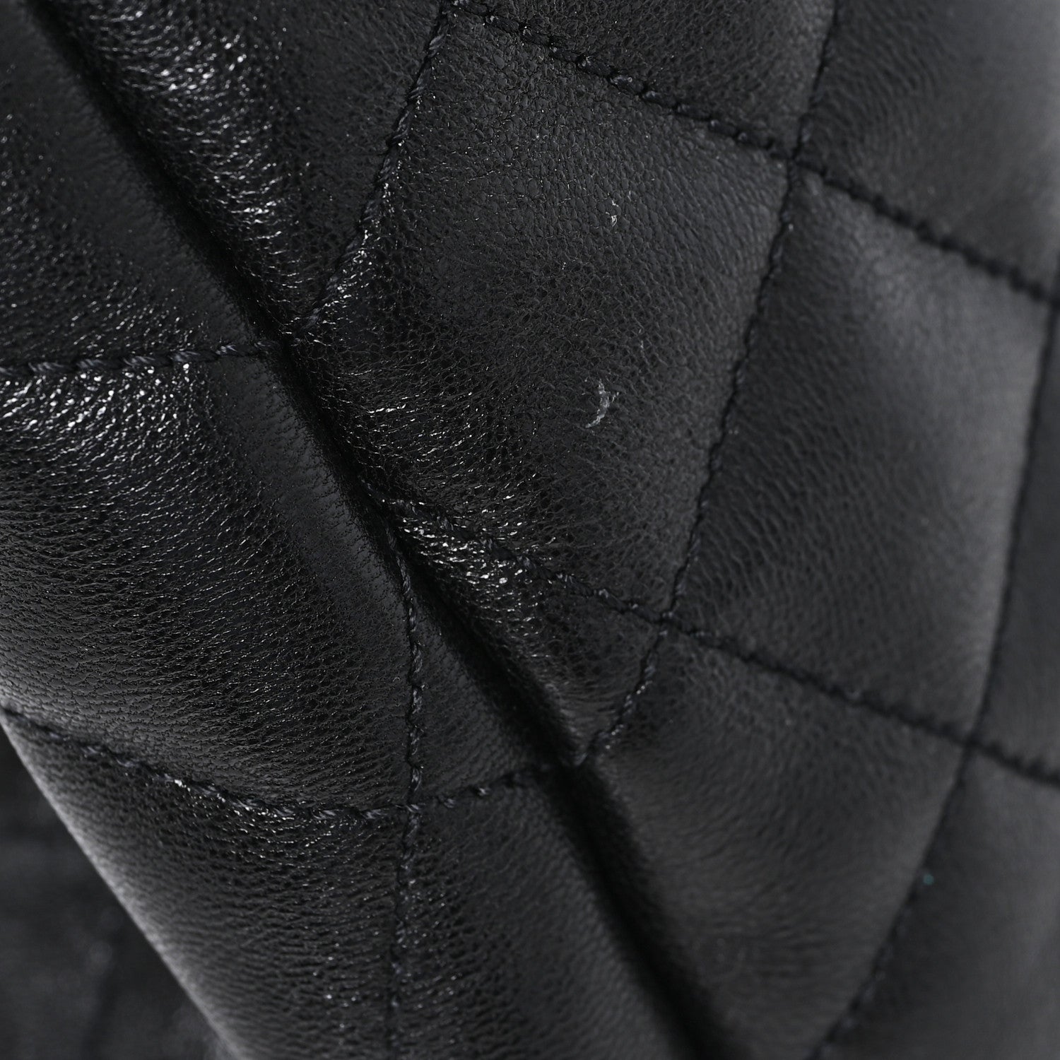 Lambskin Quilted Medium Icare Shopping Tote Black