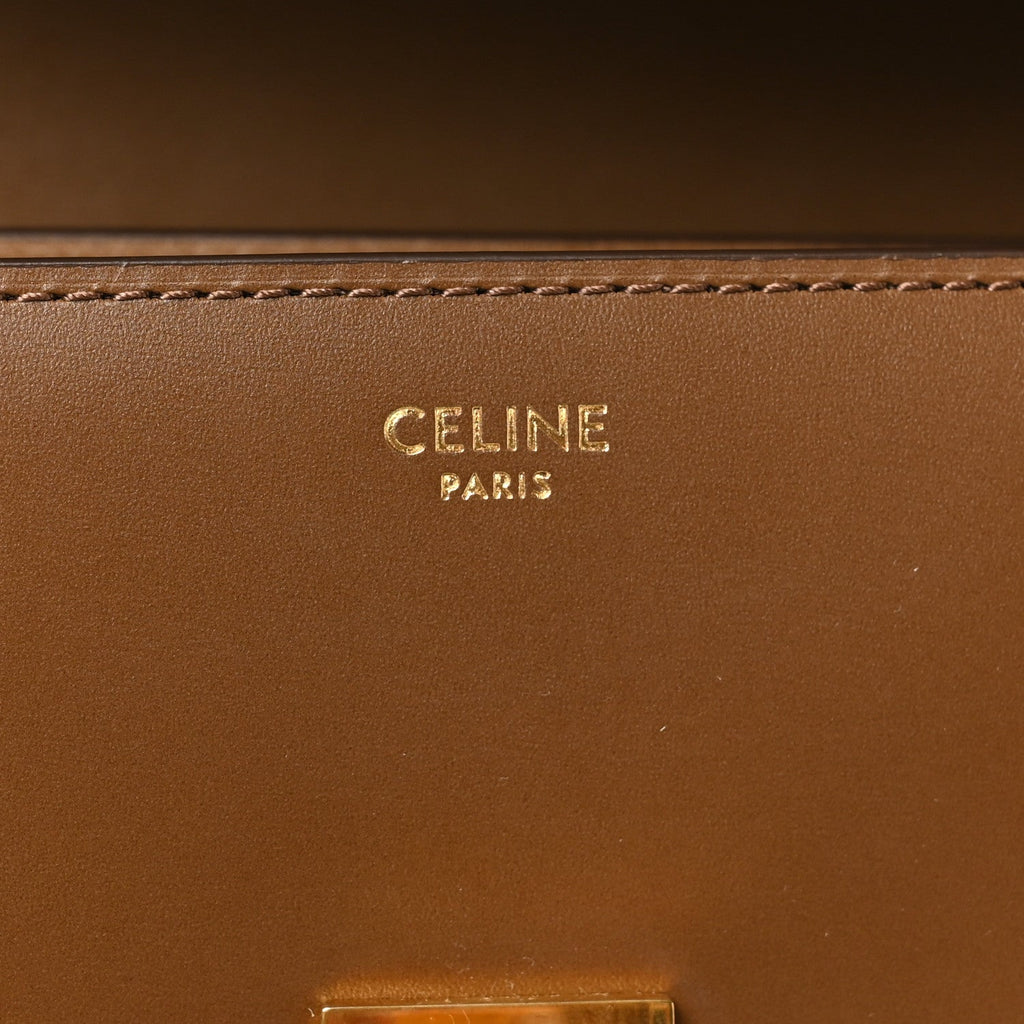 Box Calfskin Teen Classic Box Flap Bag Camel