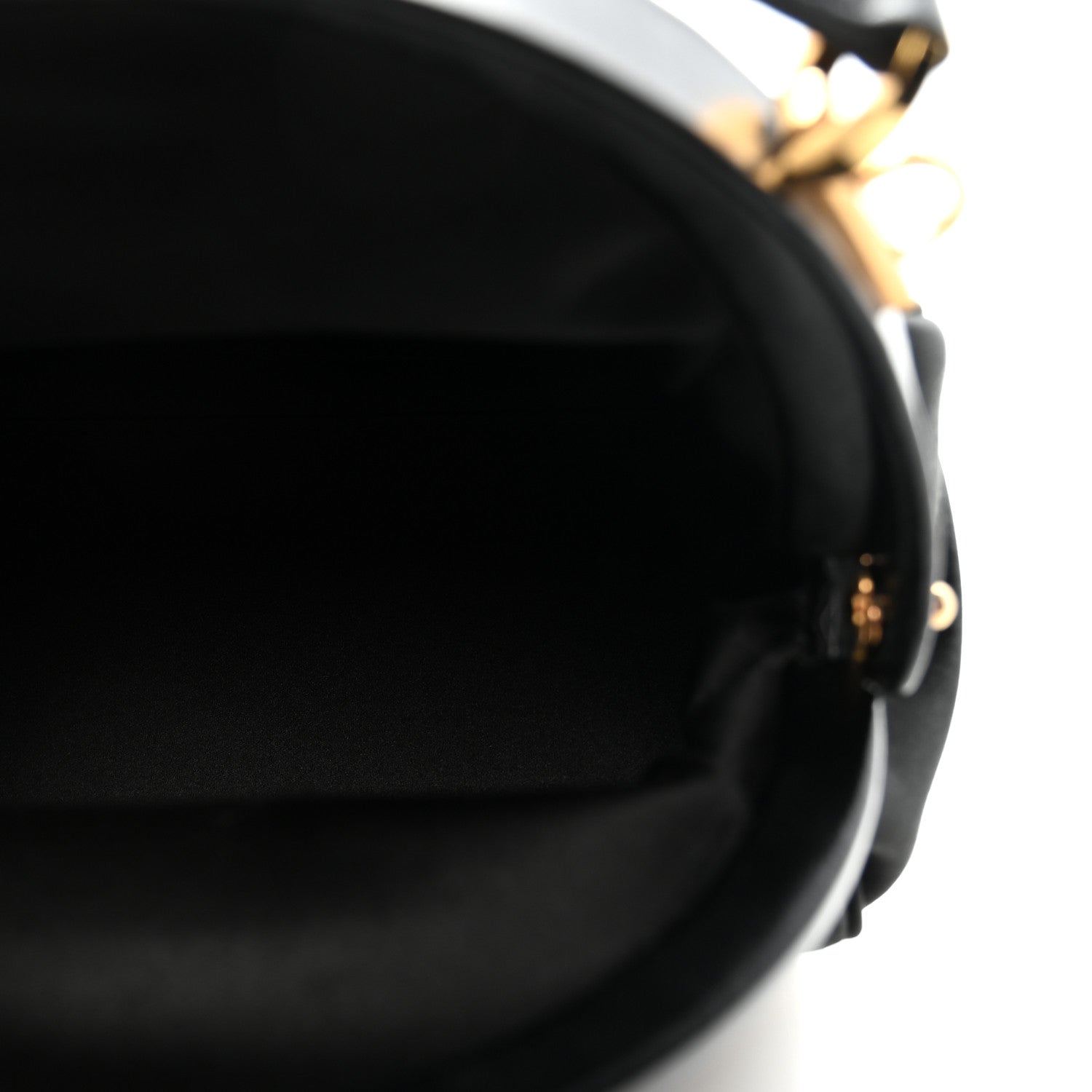 Satin Crystal Medusa 95 Plaque Bag Black
