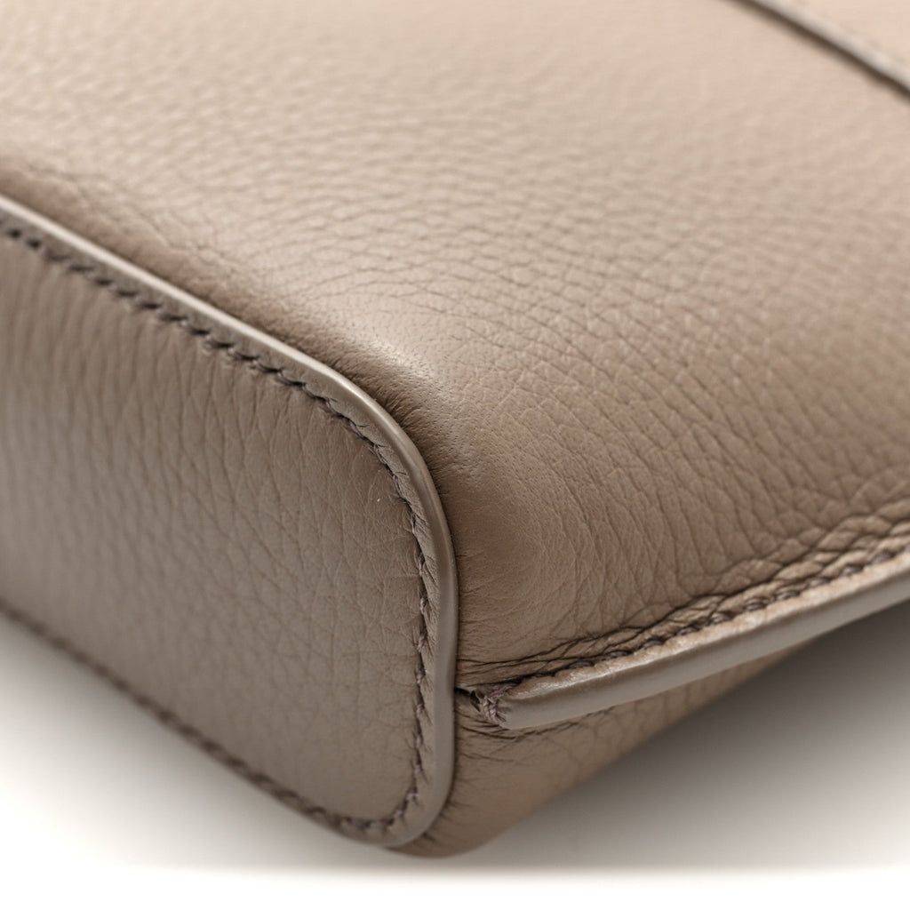 Grained Calfskin Bale Phone Case Warm Mastic