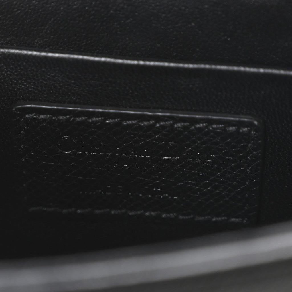 Ultra Matte Grained Calfskin 30 Montaigne Box Bag Black
