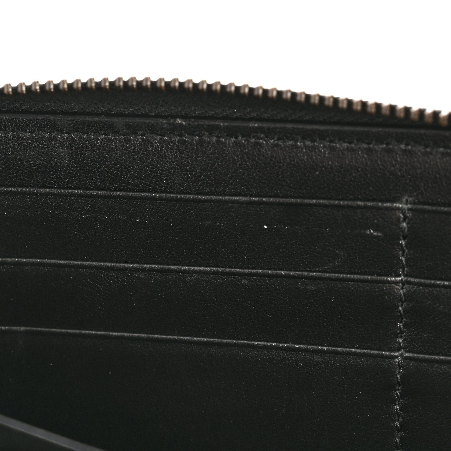 Calfskin Matelasse GG Marmont Zip Around Organizer Wallet Black