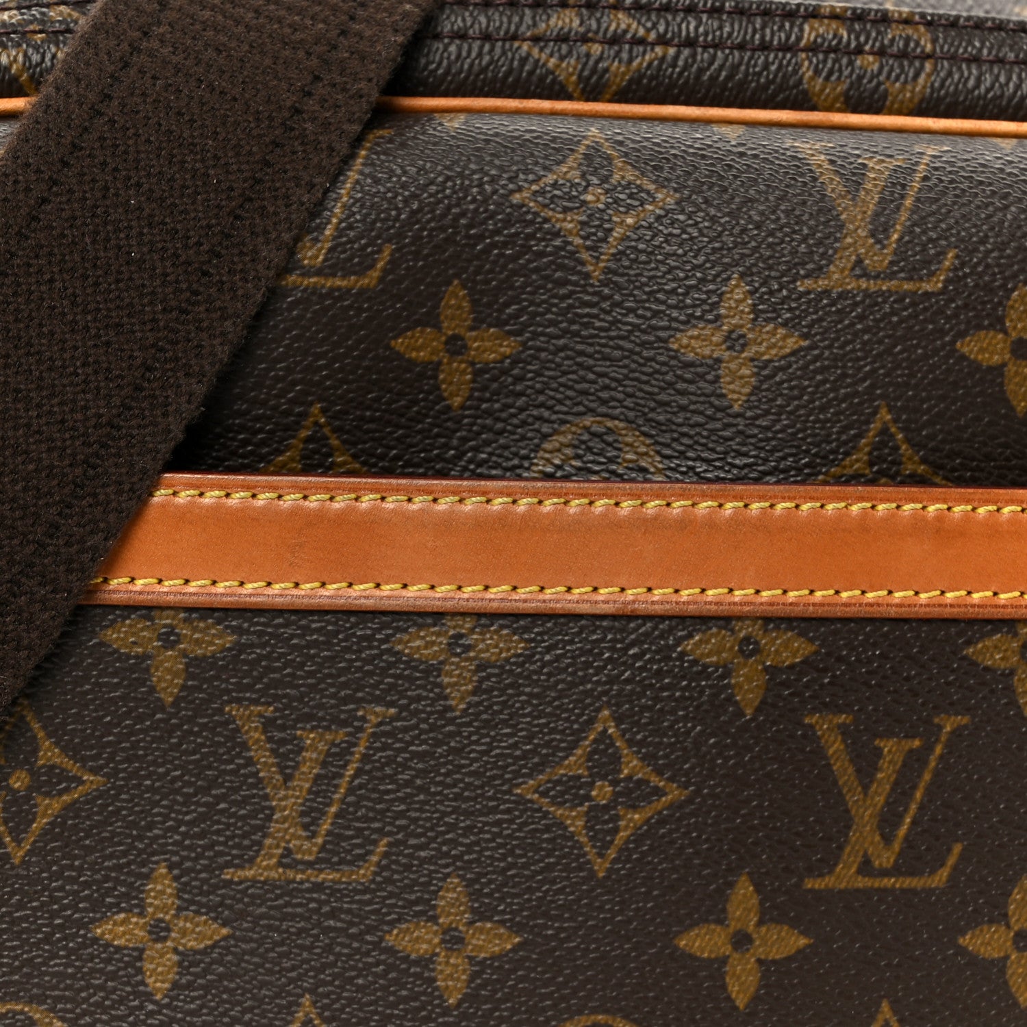 Monogram Reporter PM