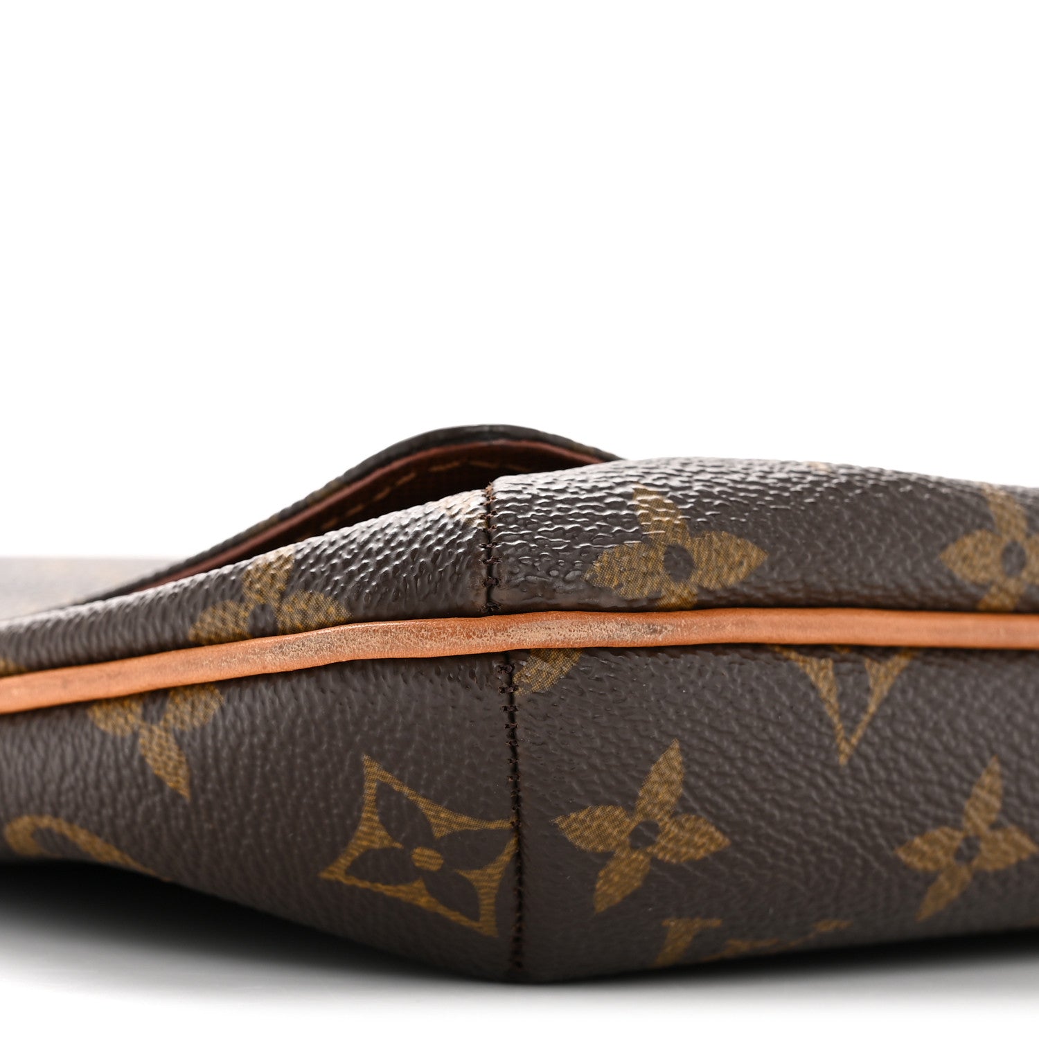 Monogram Musette Tango