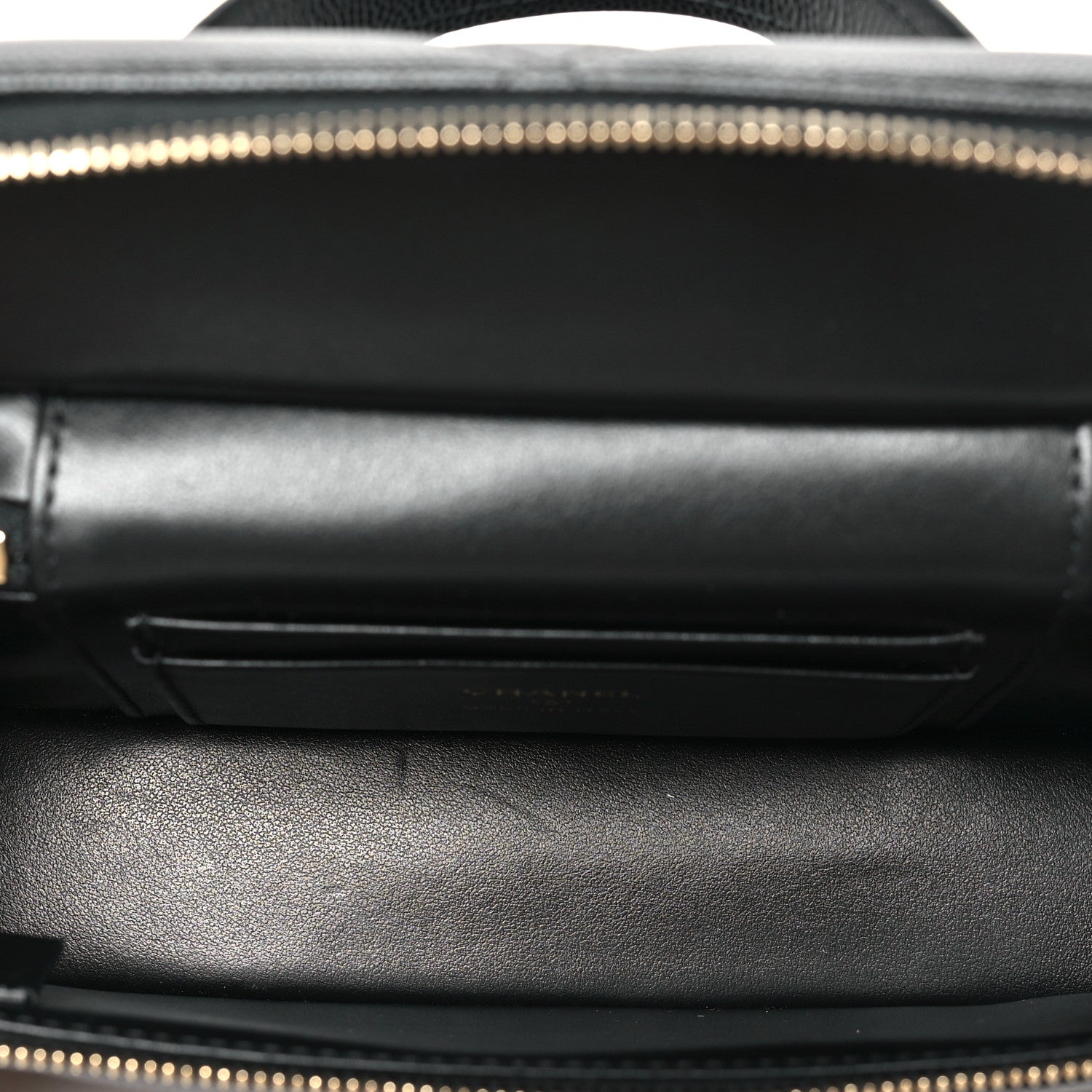Caviar Quilted Top Handle Slim Vanity With Chain Black