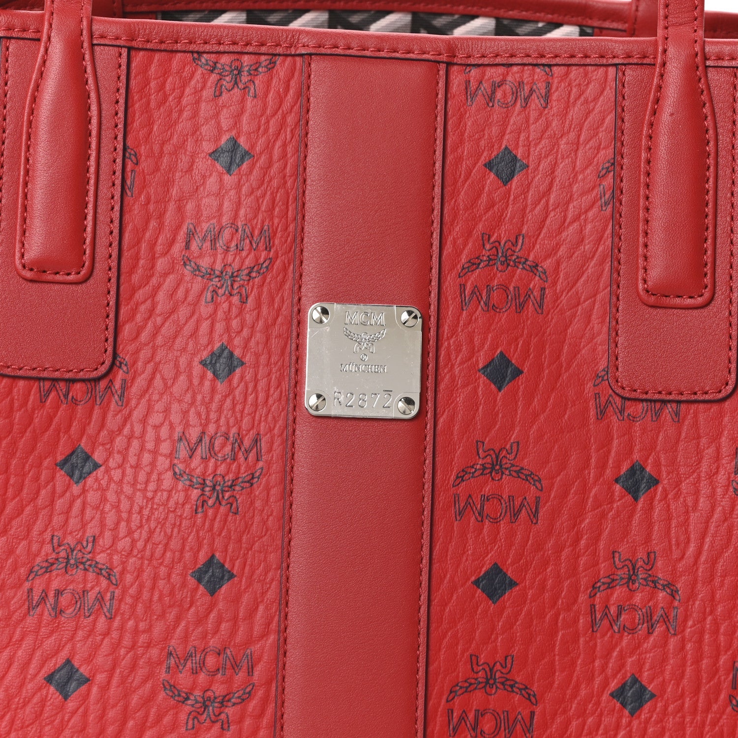 Visetos Medium Liz Reversible Shopper Tote Candy Red