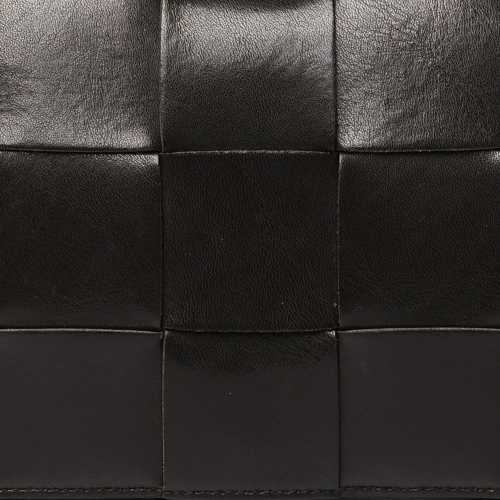 Calfskin Maxi Intrecciato Versatile Cassette Bag Brown