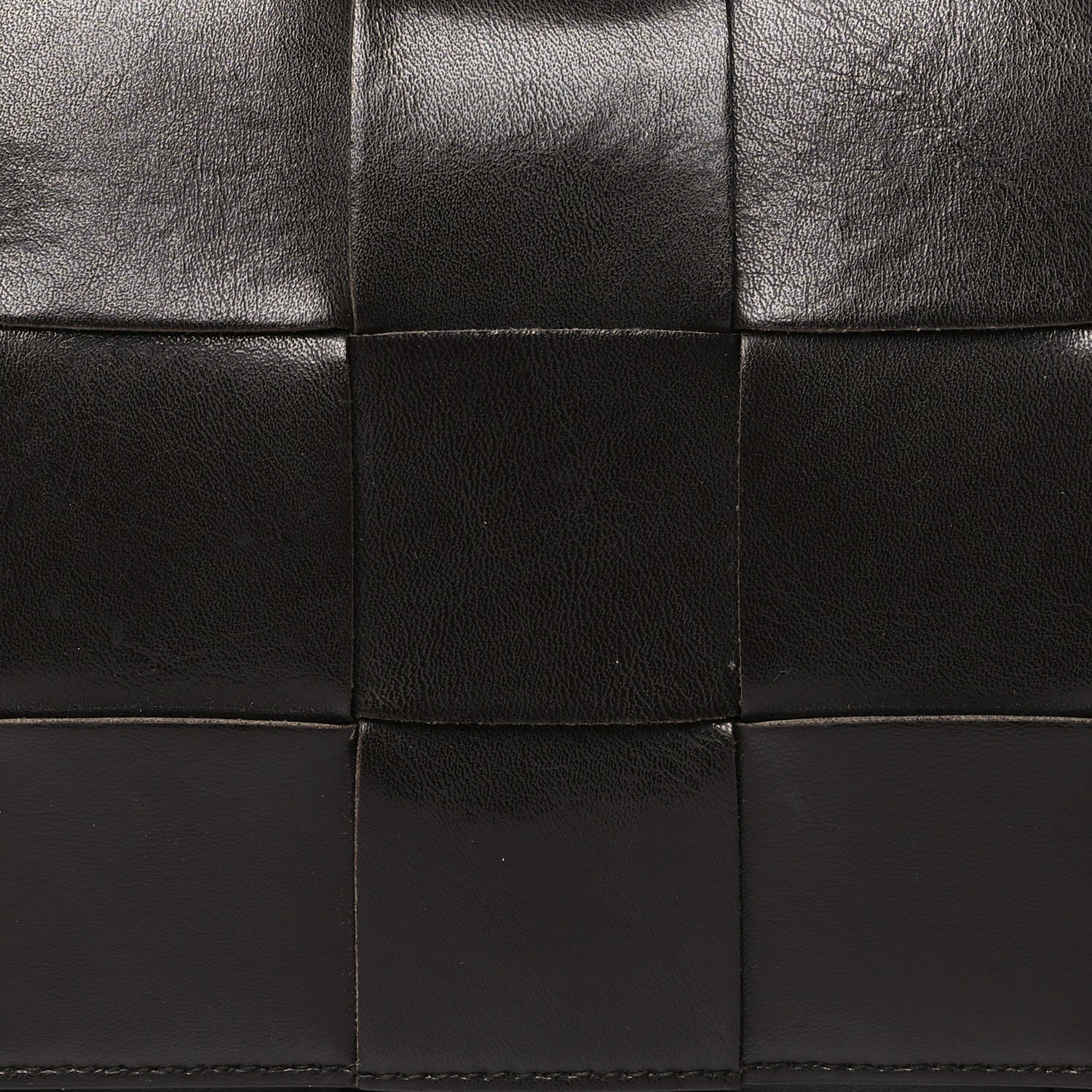 Calfskin Maxi Intrecciato Versatile Cassette Bag Brown