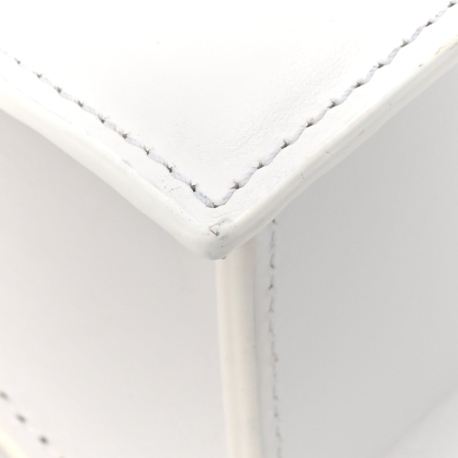 Smooth Calfskin Le Chiquito Noeud White