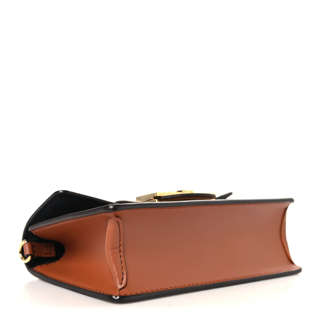 Reverse Monogram Dauphine Chain Wallet
