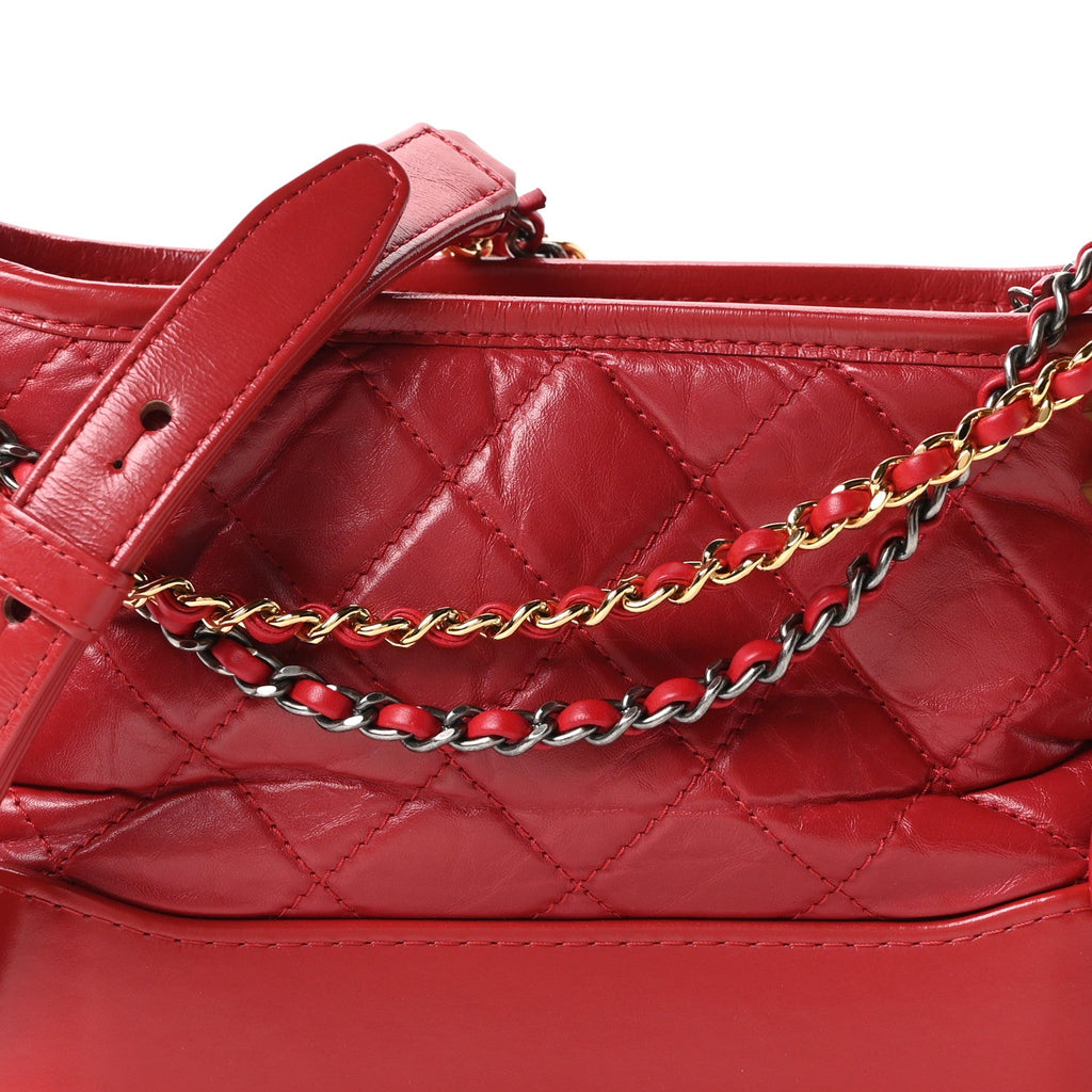 Aged Calfskin Quilted Small Gabrielle Logo Hobo Red