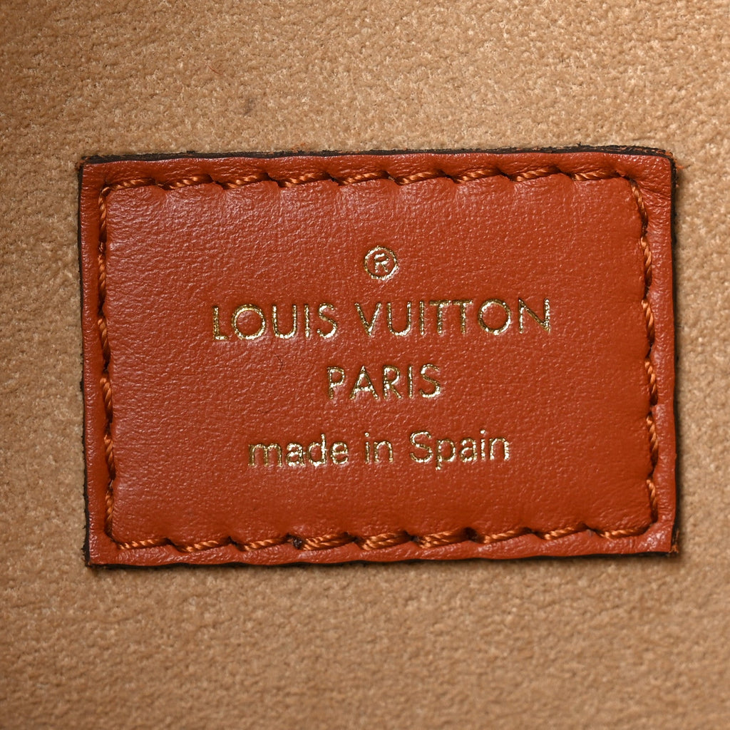 Calfskin Monogram Tufting On My Side Galet