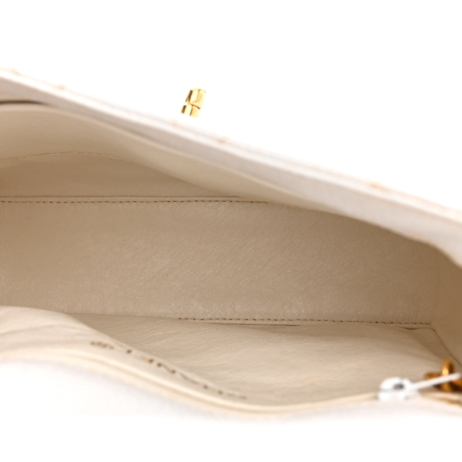 Caviar CC Shoulder Bag White