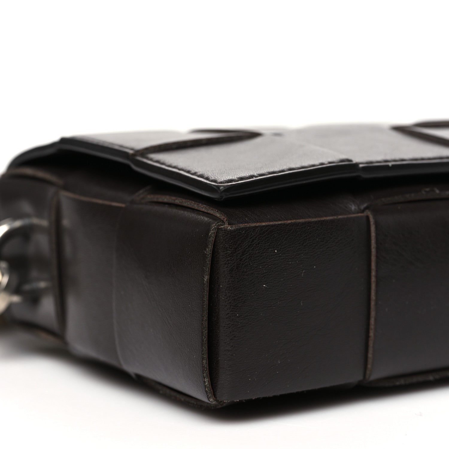 Calfskin Maxi Intrecciato Versatile Cassette Bag Brown