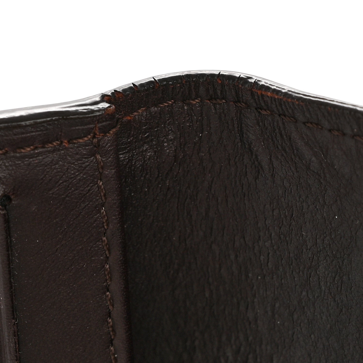 Vernis Porte Tresor International Wallet Amarante