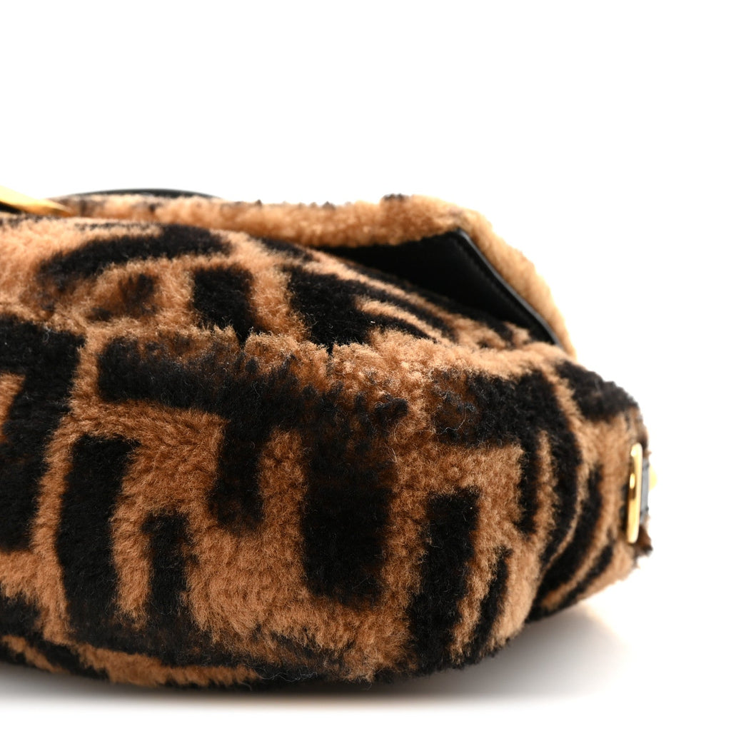 Shearling Vitello Dolce Macro FF 1974 Baguette Tobacco Black