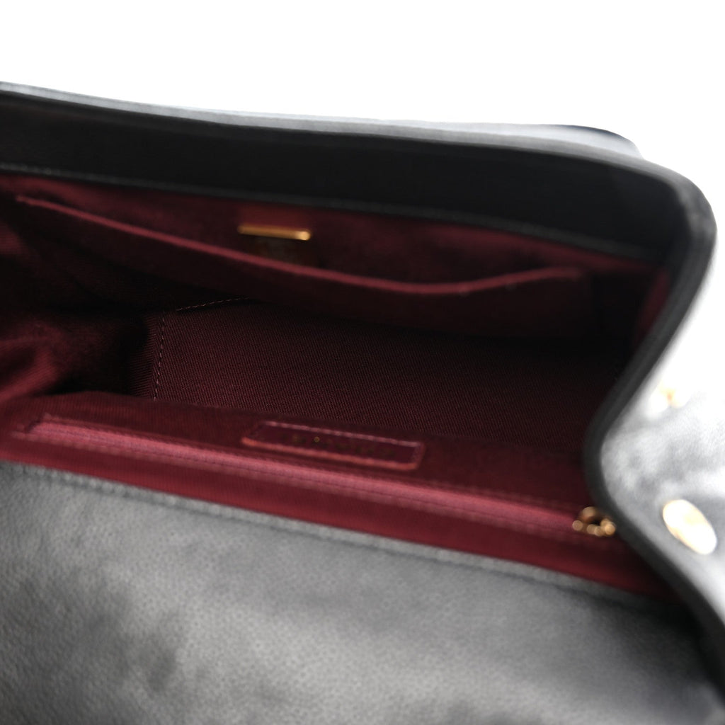 Caviar Quilted Medium Business Affinity Flap Black