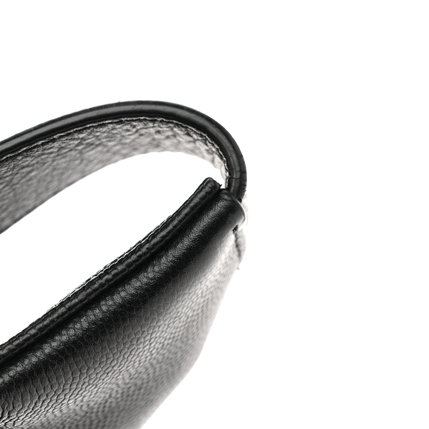 Grain De Poudre Monogram Belt Bag Black
