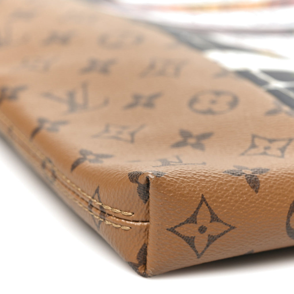 Reverse Monogram Carry It