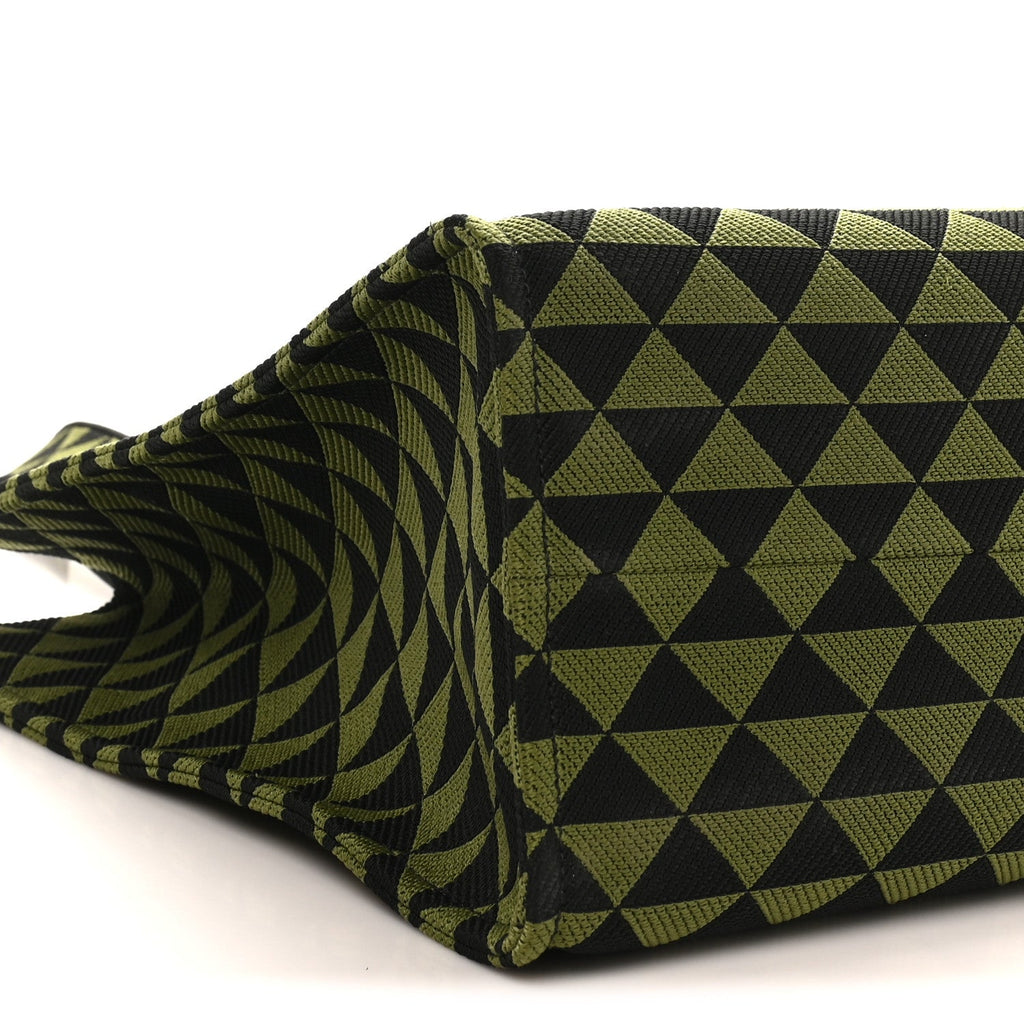 Jacquard Saffiano Triangolo Symbole Embroidered Shopping Tote Black Edera