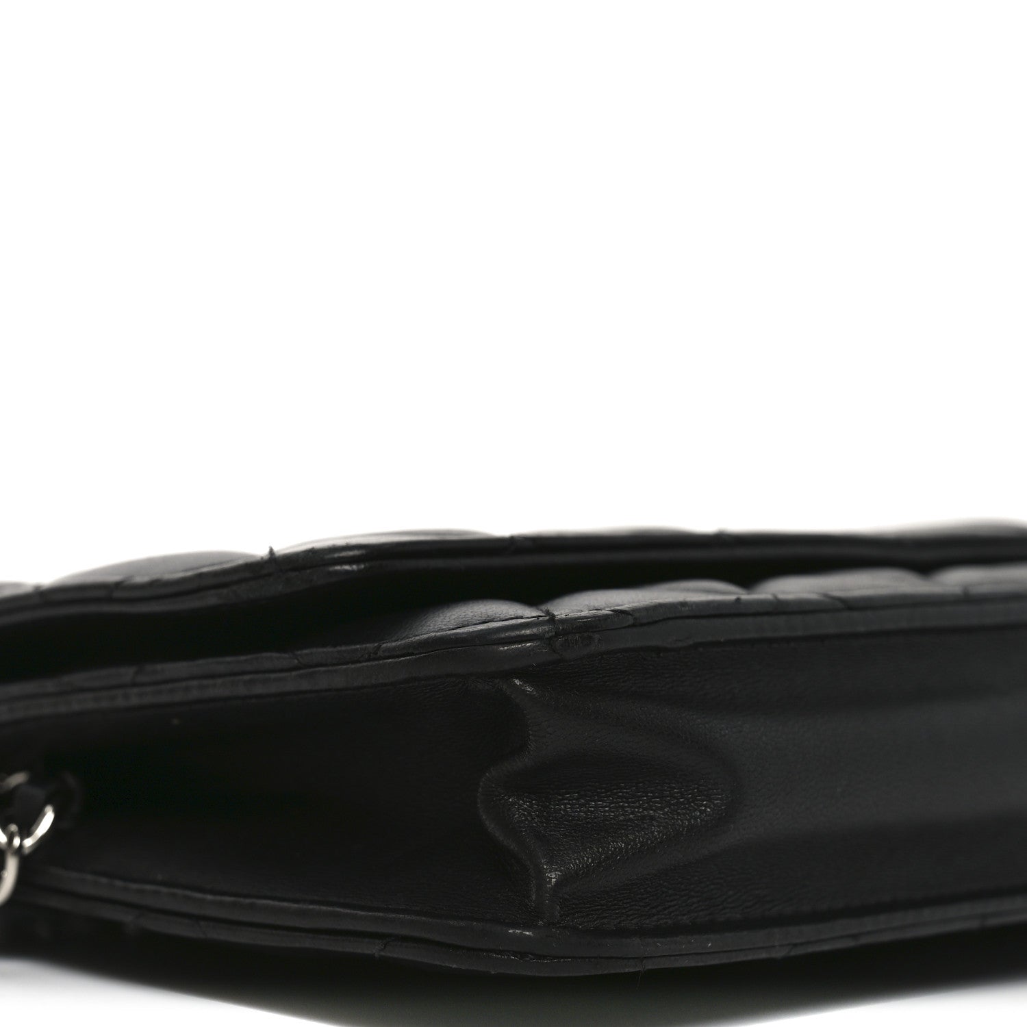 Lambskin Quilted Wallet On Chain WOC Black