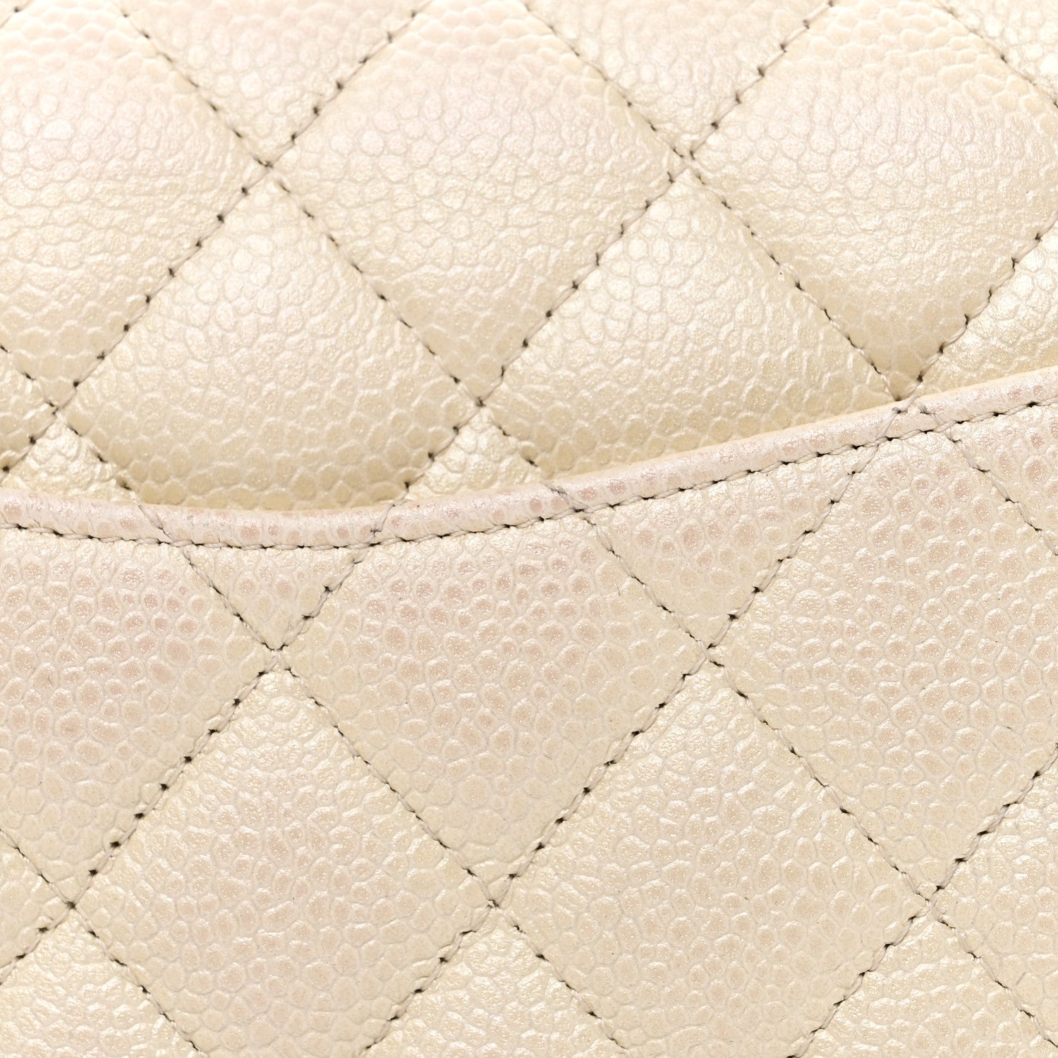 Iridescent Caviar Quilted Medium Double Flap White