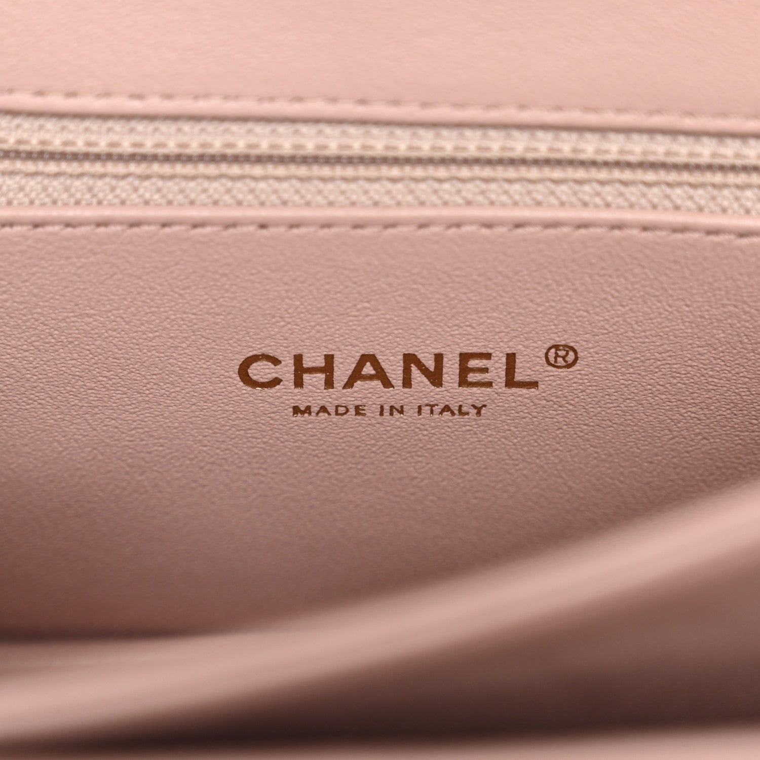 Sheepskin Quilted Beauty Lock Flap Pink