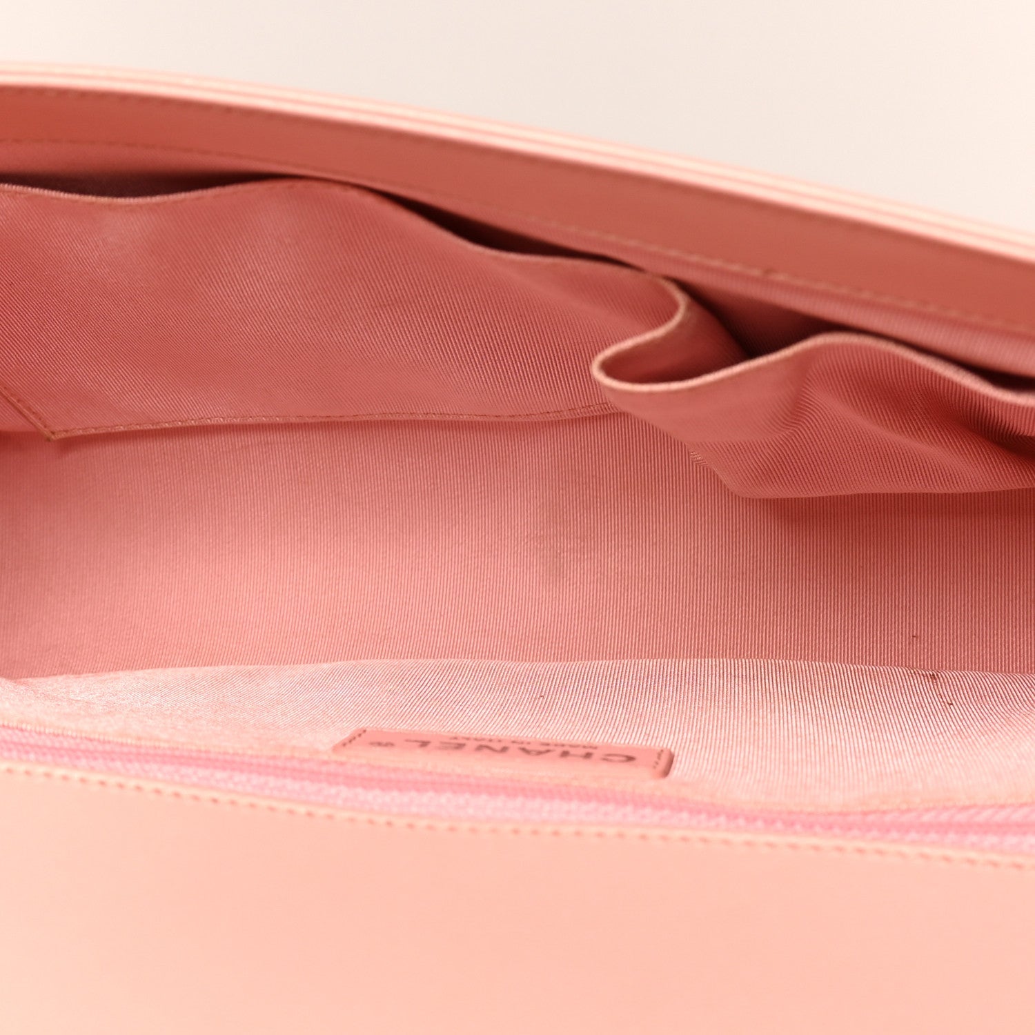 Lambskin Quilted New Medium Boy Flap Light Pink
