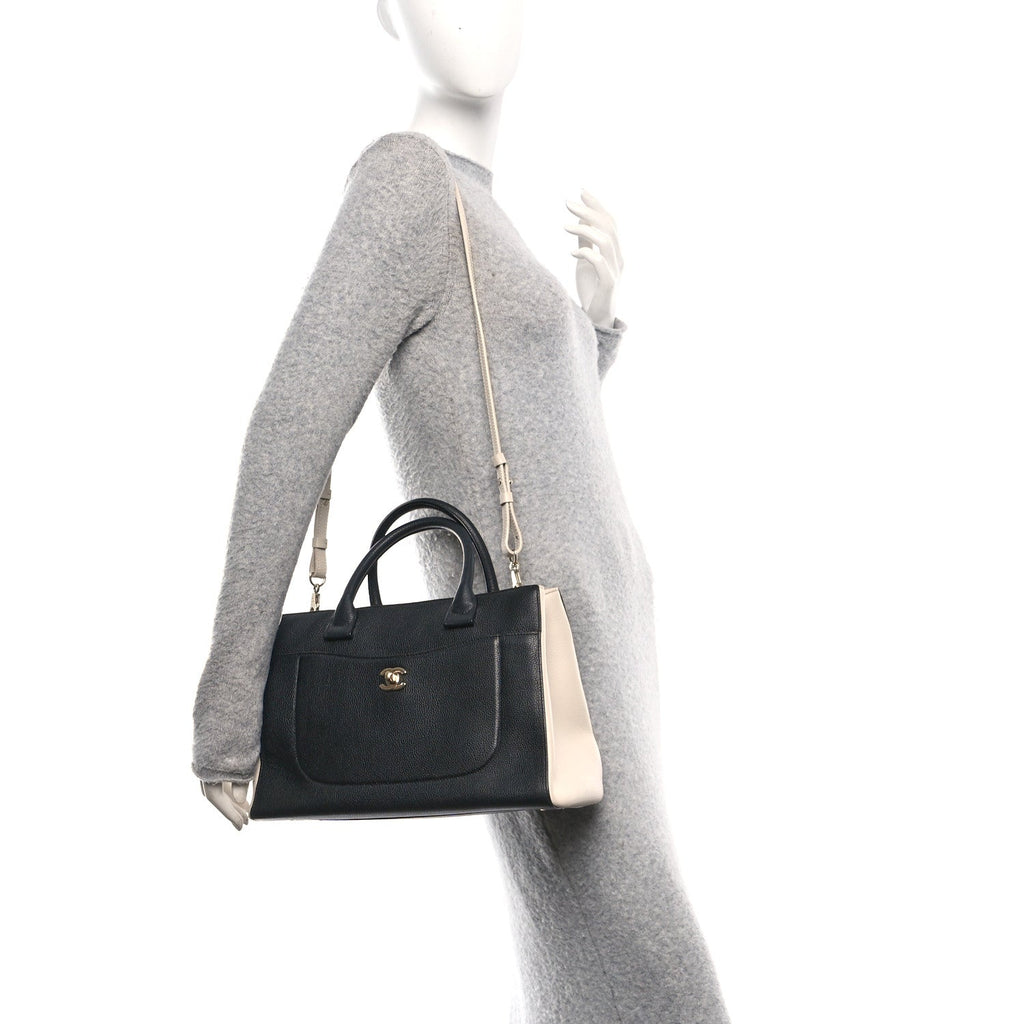 Grained Calfskin Small Bi-Color Neo Executive Shopper Tote Black Beige