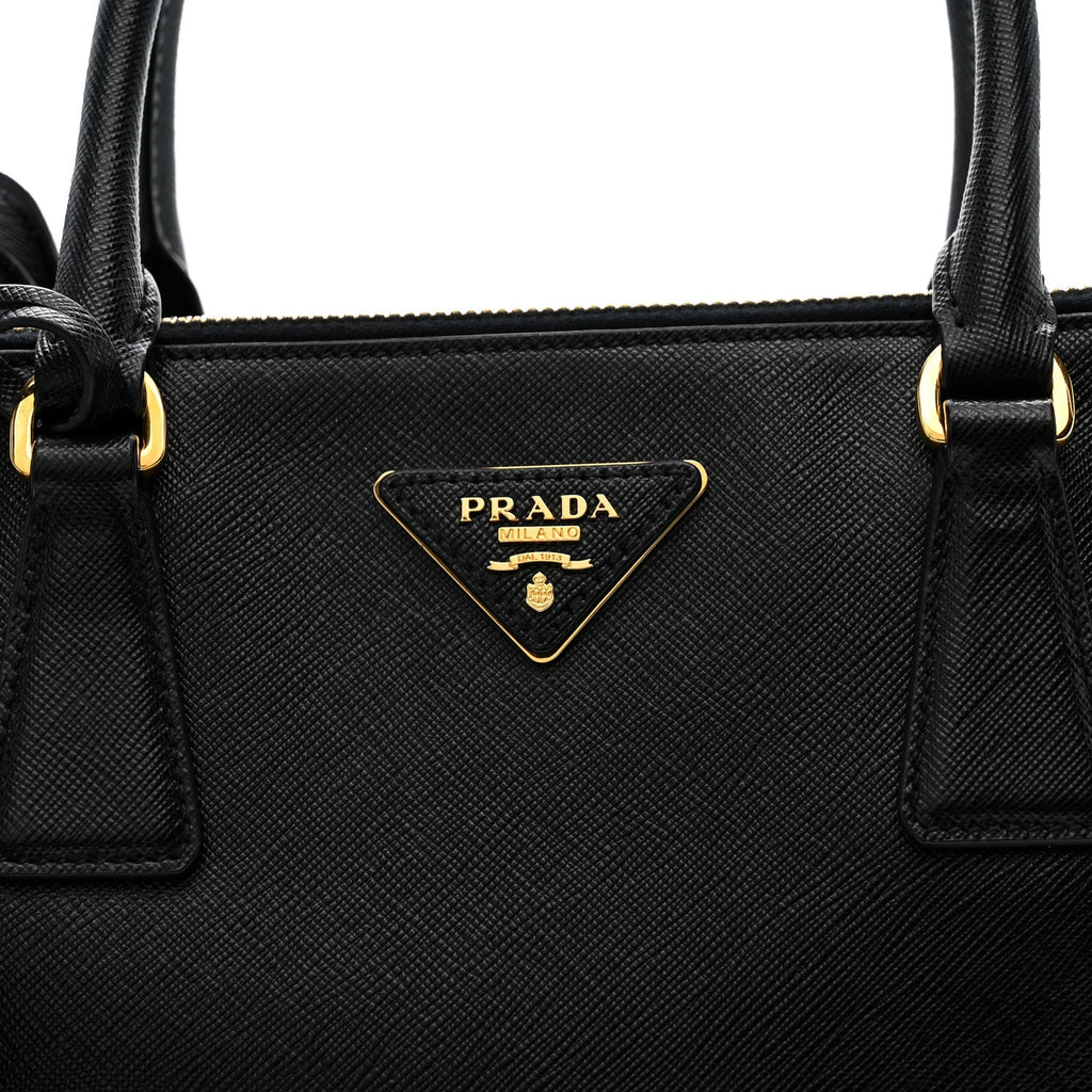 Saffiano Small Galleria Double Zip Tote Black