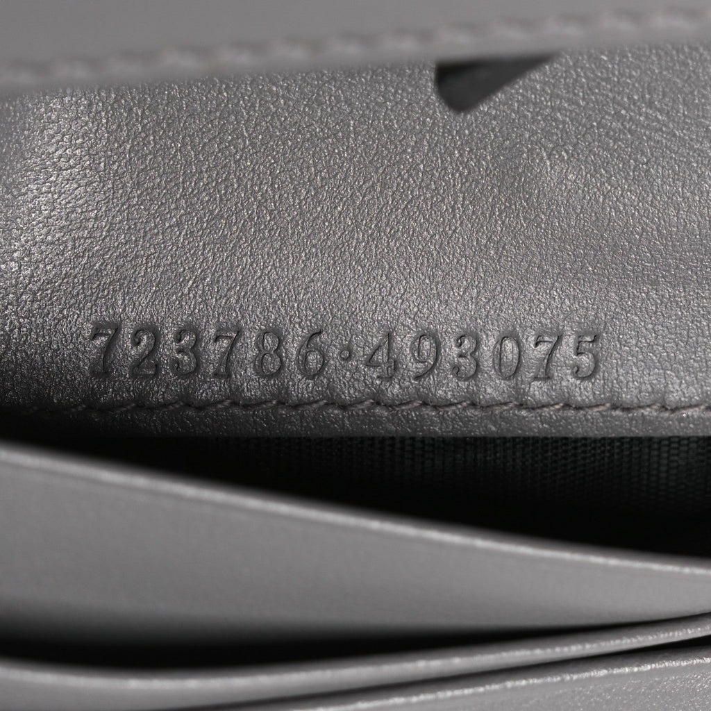 Calfskin GG Matelasse  Case Wallet Grey