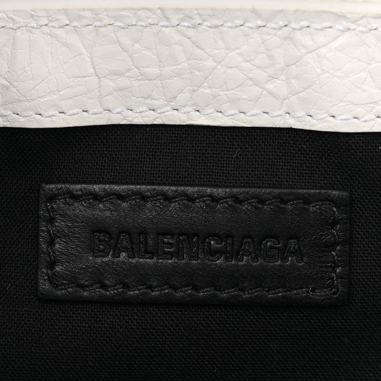 Agneau Arena Le Cagole Sling Bag XS Optic White
