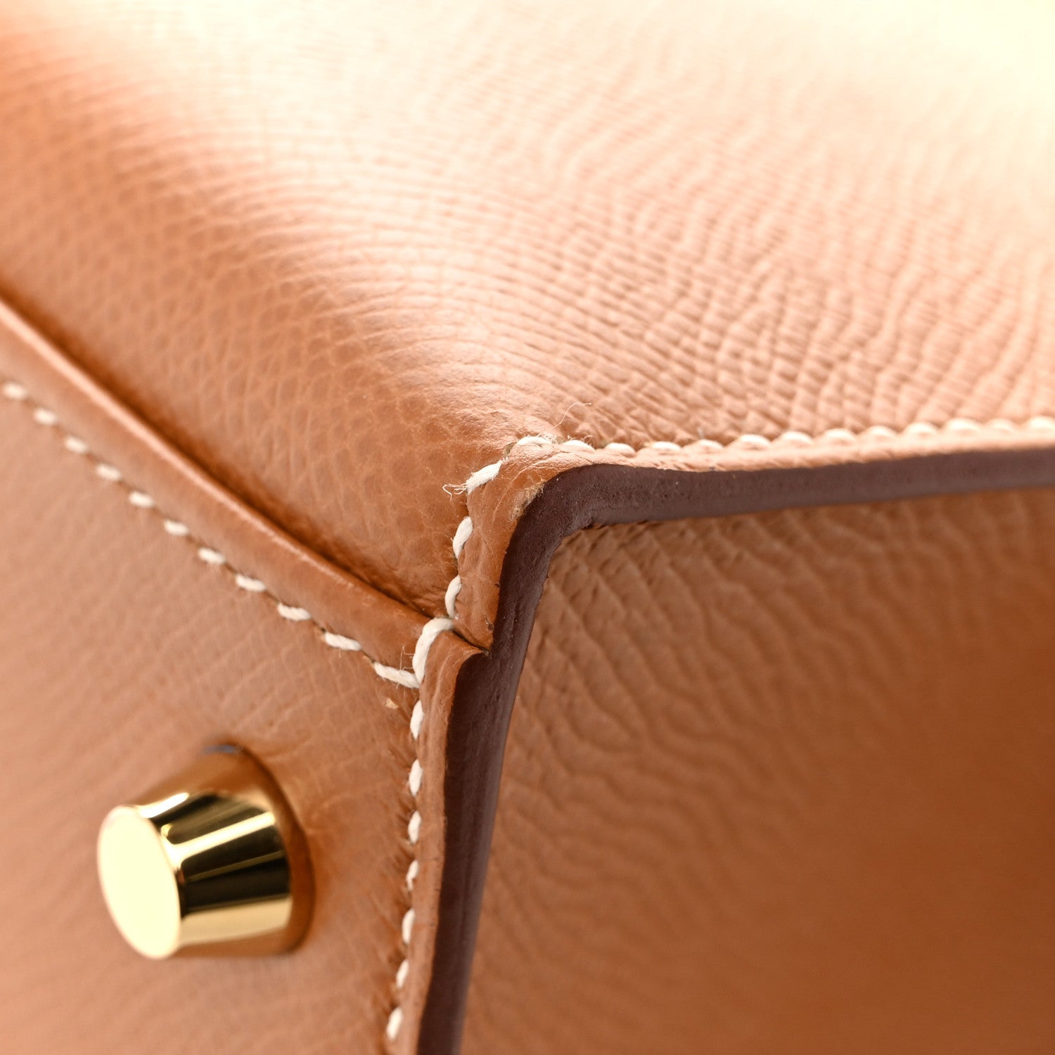 Epsom Kelly Sellier 28 Gold