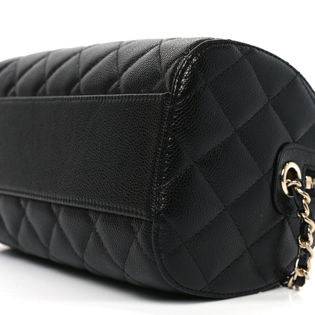 Caviar Quilted Barrel Clutch With Chain Black