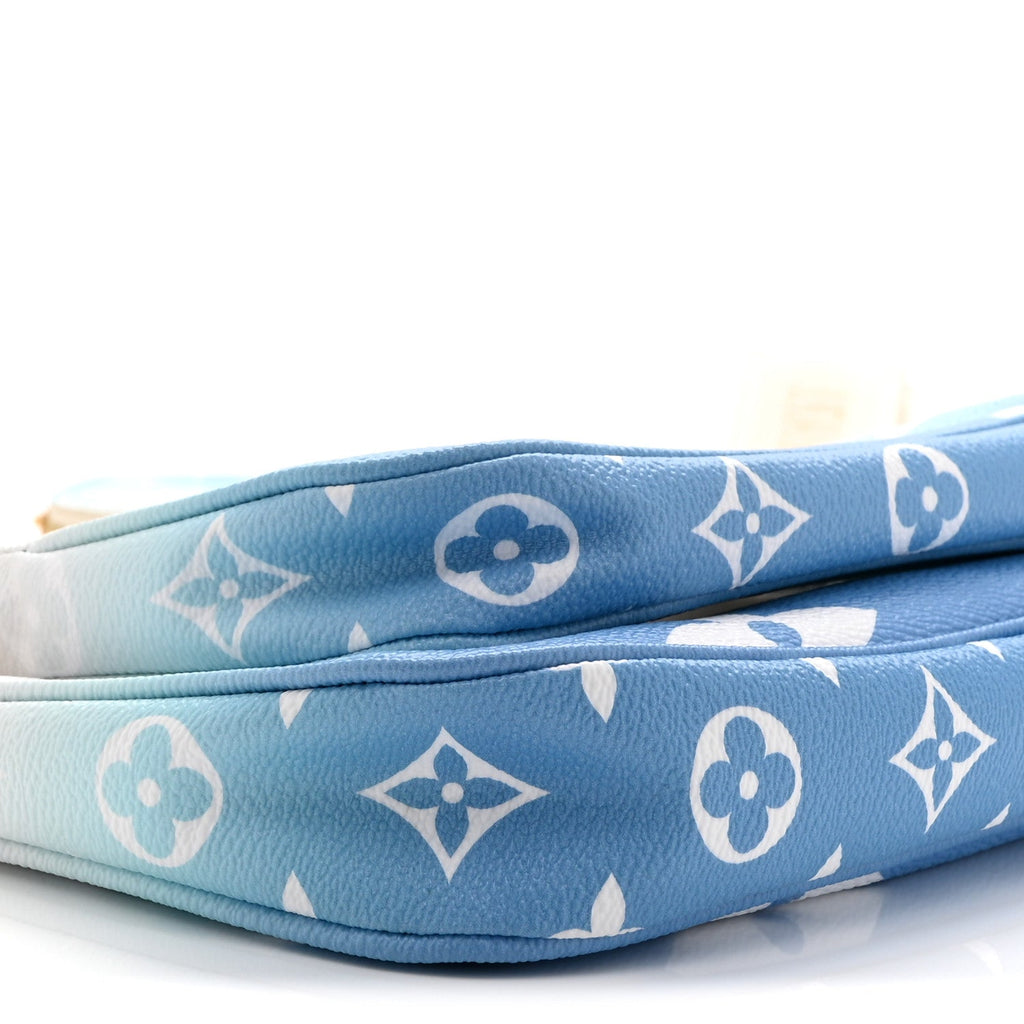 Monogram Giant By The Pool Multi Pochette Accessories Blue
