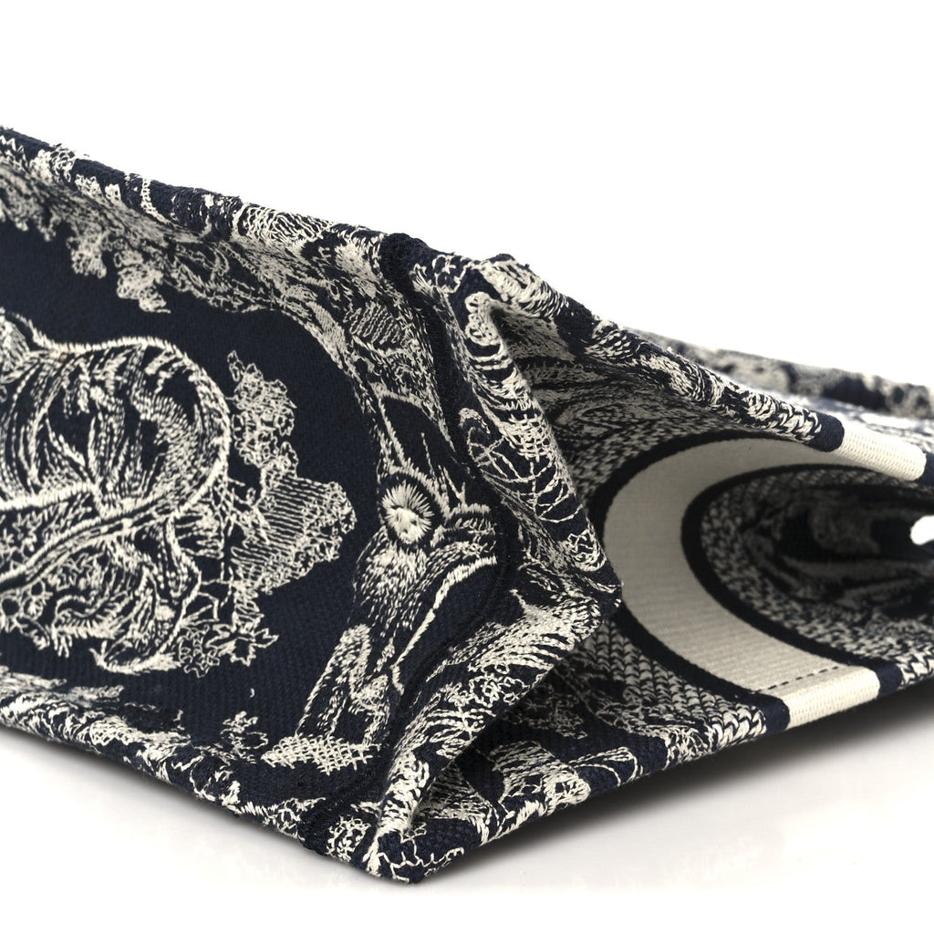 Canvas Embroidered Small Dioriviera Toile De Jouy Book Tote Blue