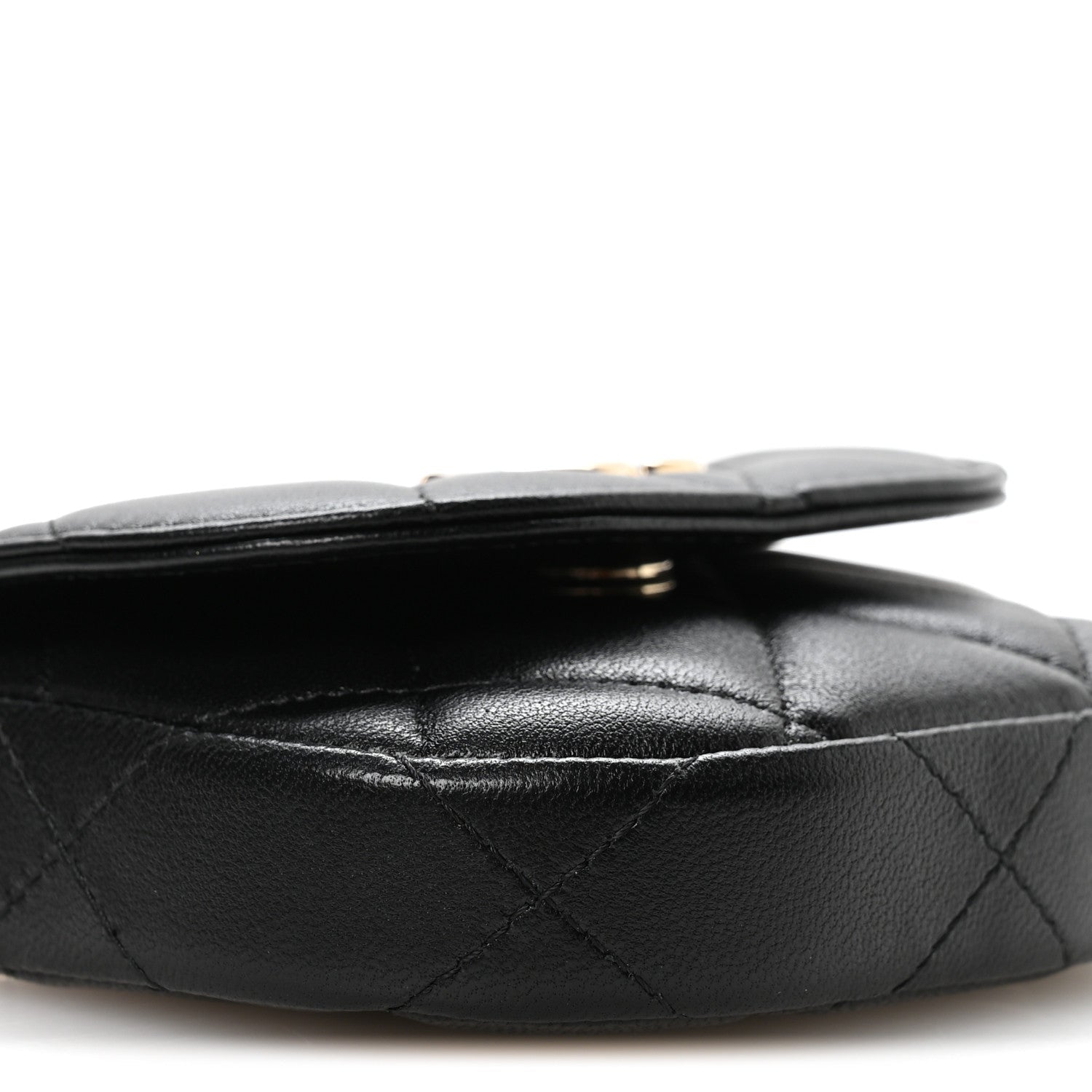 Lambskin Quilted Pearl Top Handle Clutch With Chain Black