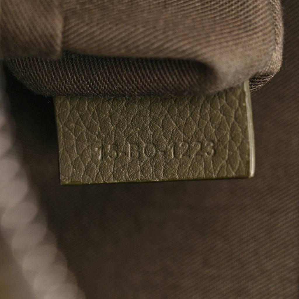 Oblique Saddle Triple Pouch Green