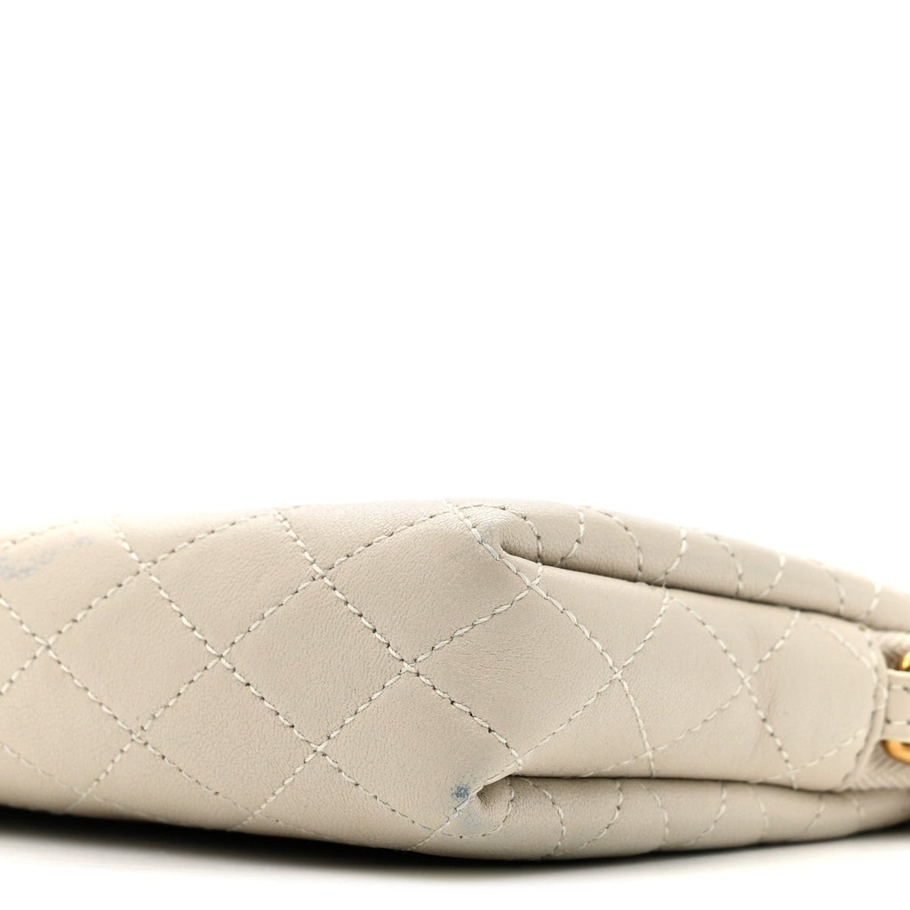 Lambskin Quilted Gaby Zipped Pouch Crema Soft